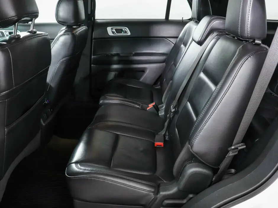 Ford Explorer, 2012 г.