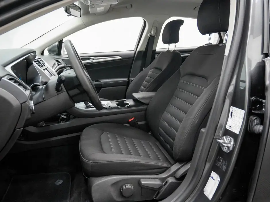 Ford Mondeo, 2017 г.