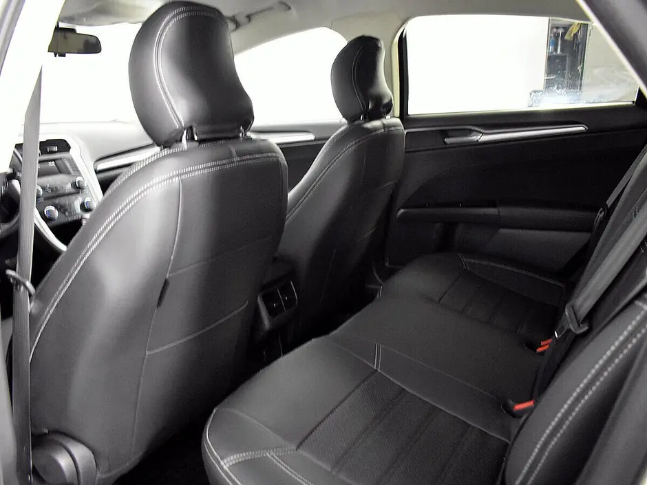 Ford Mondeo, 2015 г.