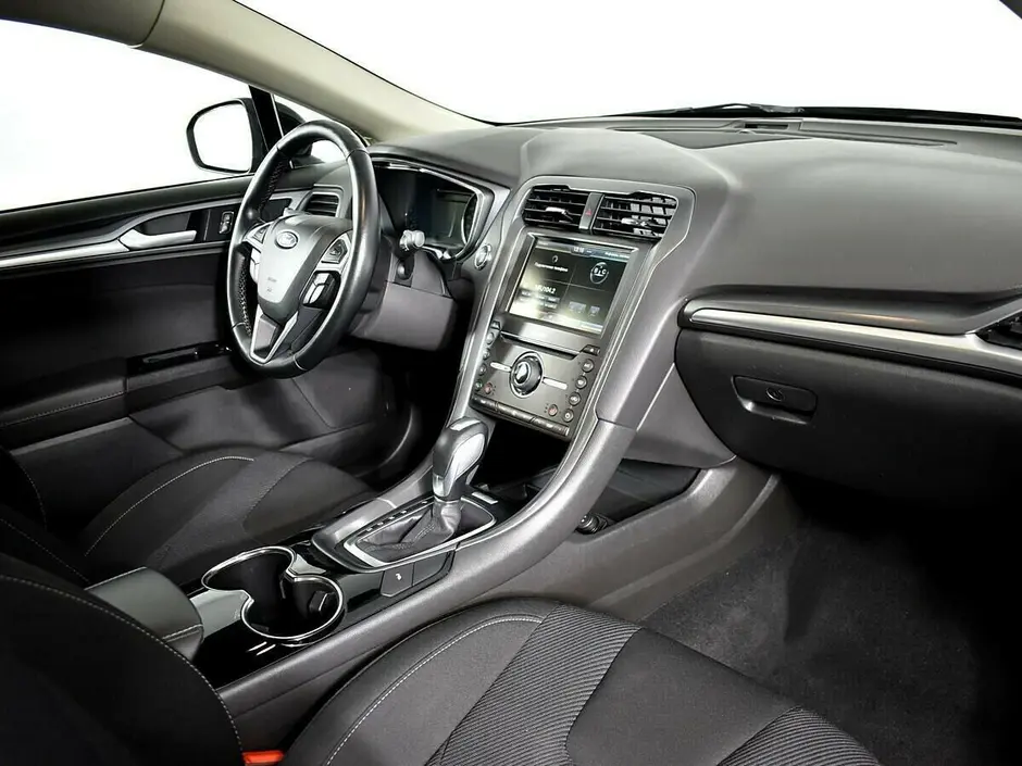 Ford Mondeo, 2015 г.