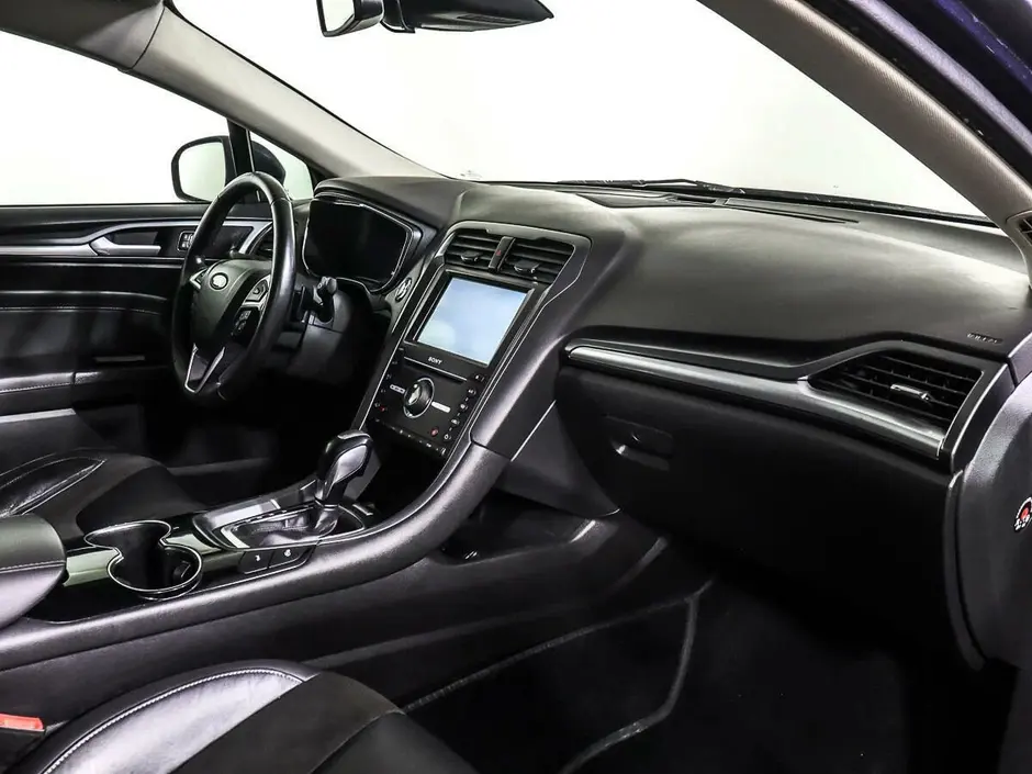 Ford Mondeo, 2015 г.