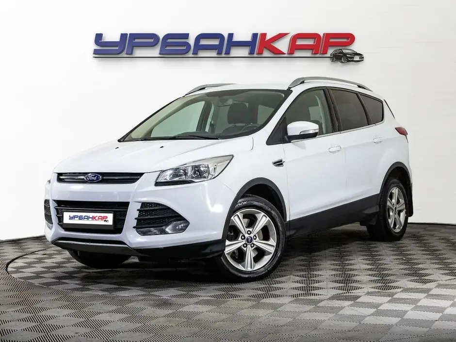 Ford Kuga, 2015 г.