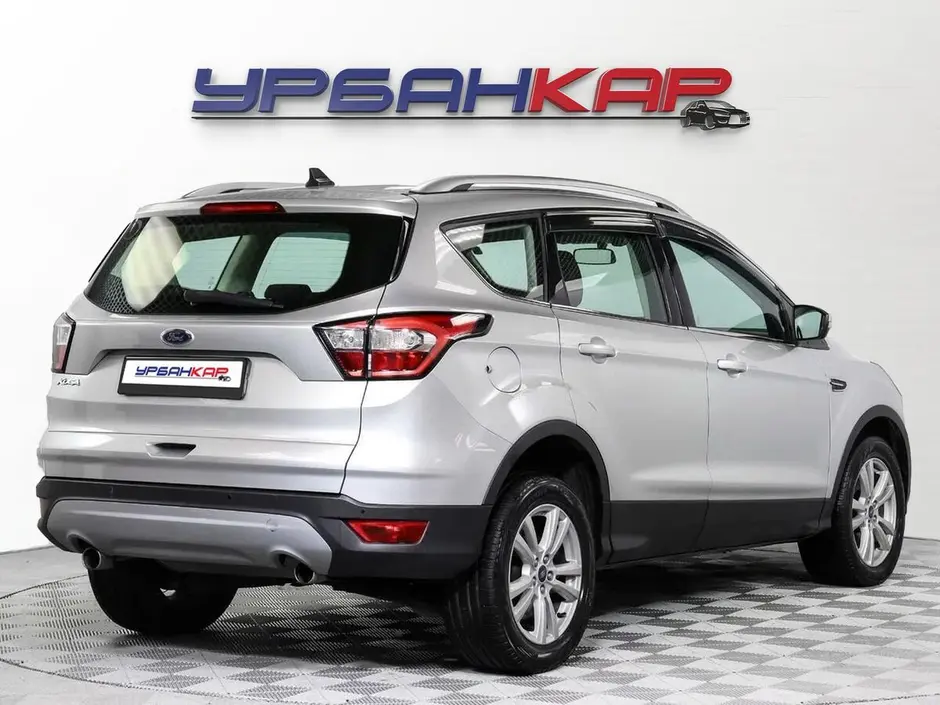 Ford Kuga, 2019 г.