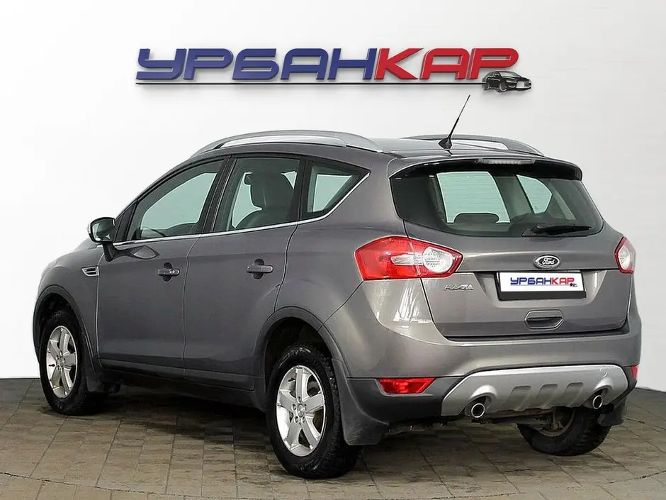 Ford Kuga, 2010 г.