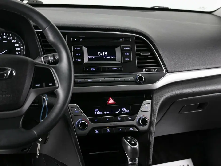 Hyundai Elantra, 2016 г.