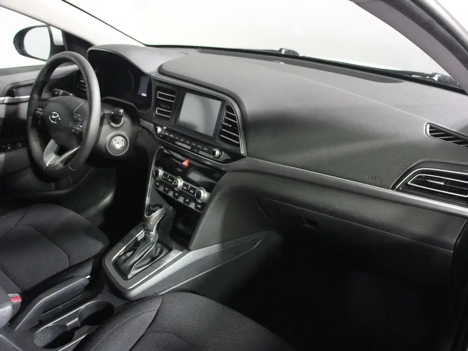 Hyundai Elantra, 2020 г.