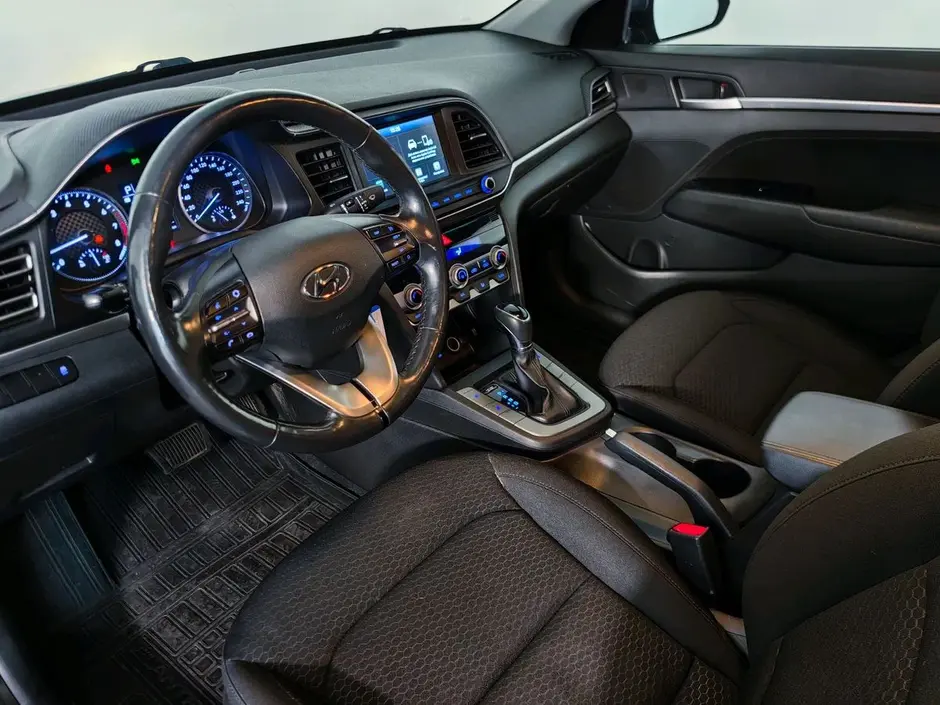 Hyundai Elantra, 2019 г.