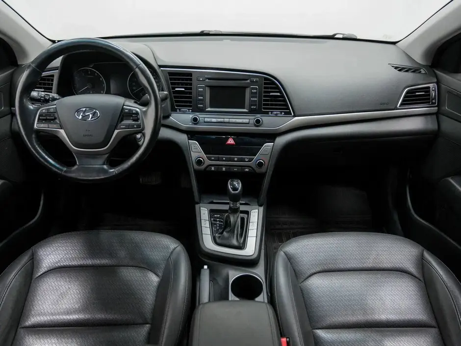 Hyundai Elantra, 2017 г.