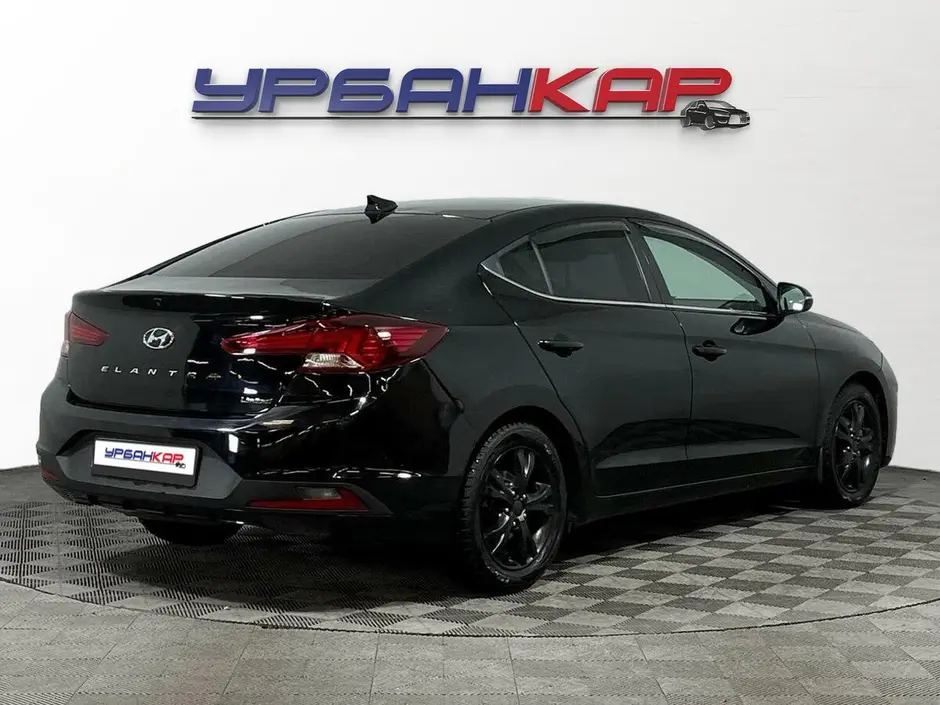 Hyundai Elantra, 2020 г.