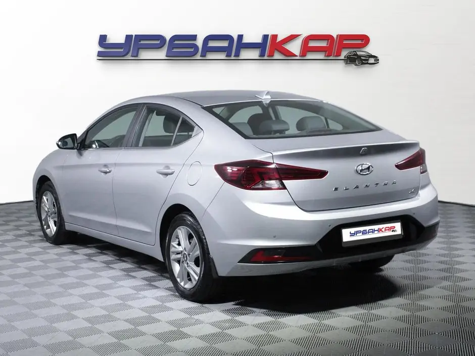 Hyundai Elantra, 2020 г.