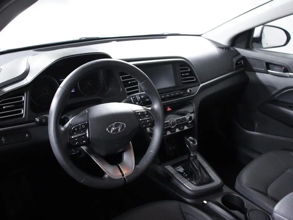 Hyundai Elantra, 2020 г.