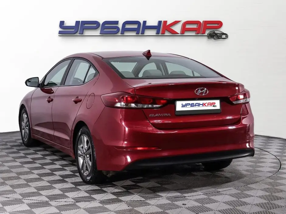 Hyundai Elantra, 2016 г.