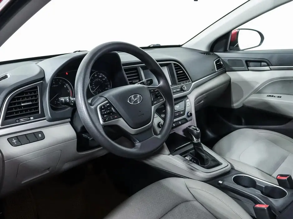 Hyundai Elantra, 2016 г.