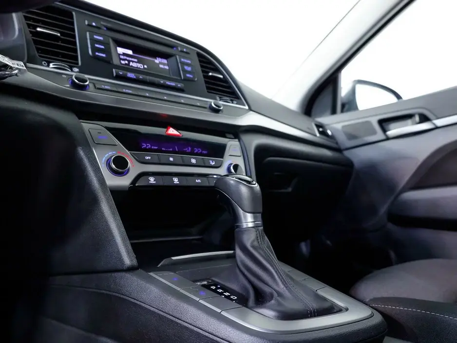 Hyundai Elantra, 2018 г.