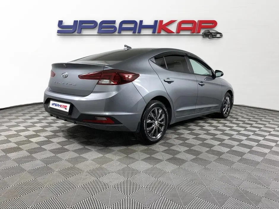 Hyundai Elantra, 2019 г.