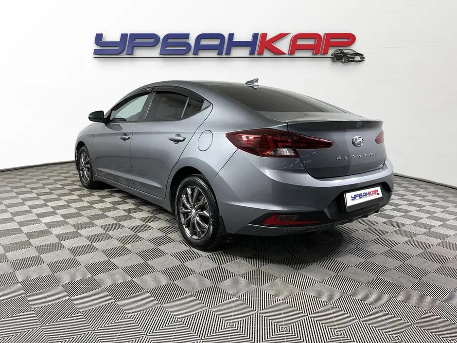 Hyundai Elantra, 2019 г.