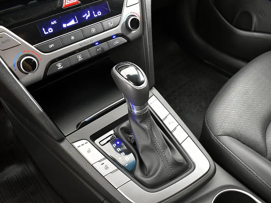 Hyundai Elantra, 2016 г.