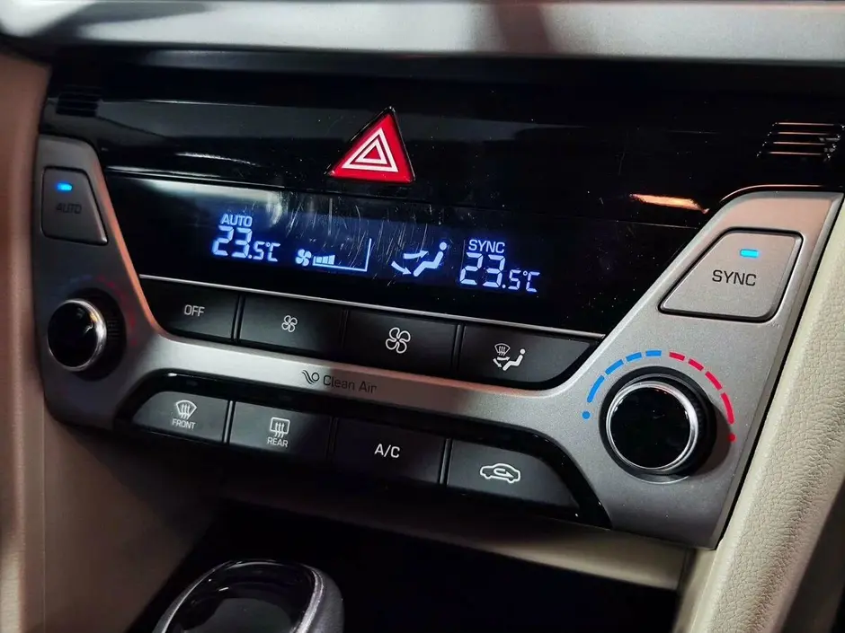 Hyundai Elantra, 2017 г.