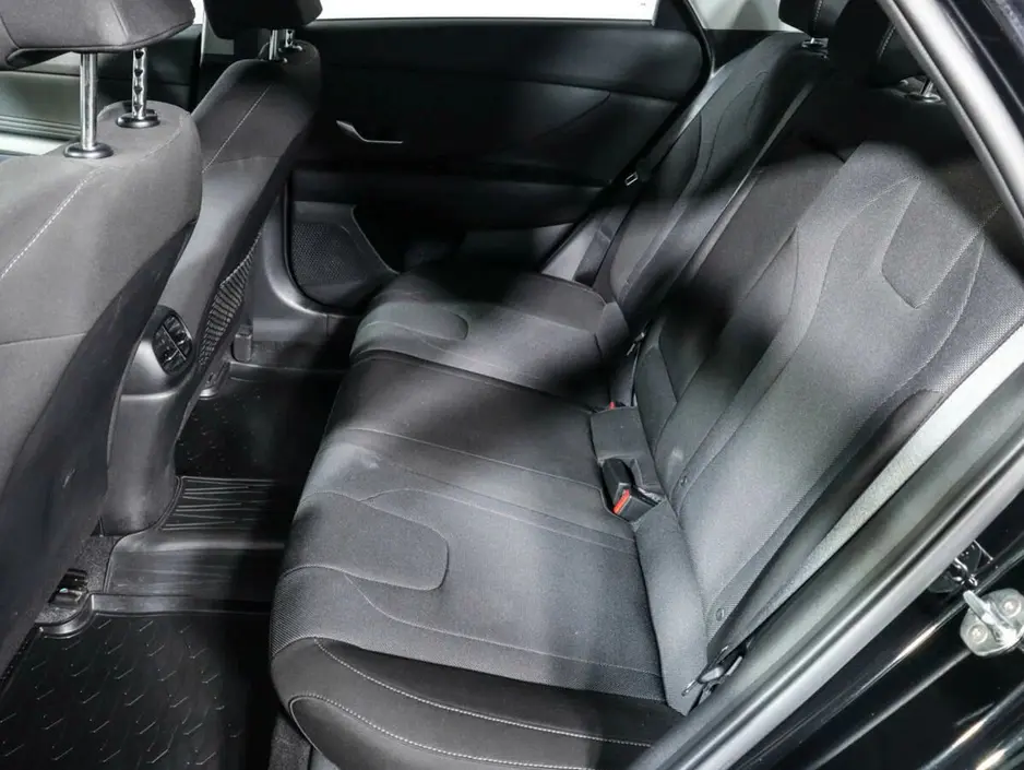 Hyundai Elantra, 2021 г.