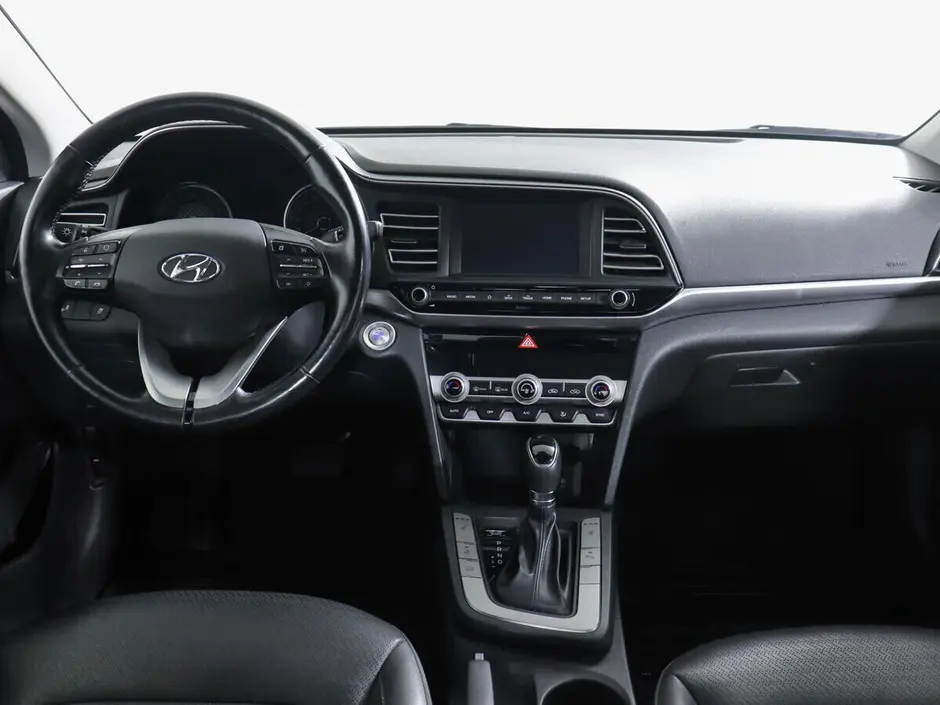 Hyundai Elantra, 2019 г.