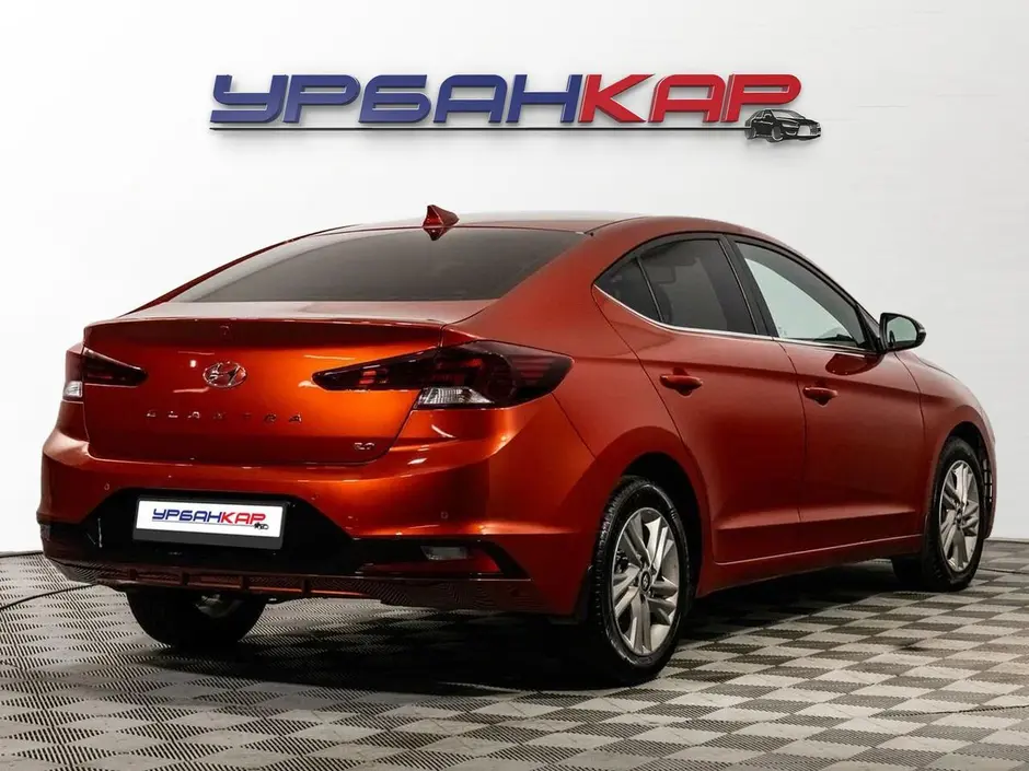 Hyundai Elantra, 2019 г.