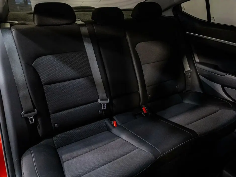 Hyundai Elantra, 2019 г.