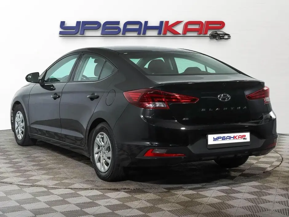 Hyundai Elantra, 2019 г.