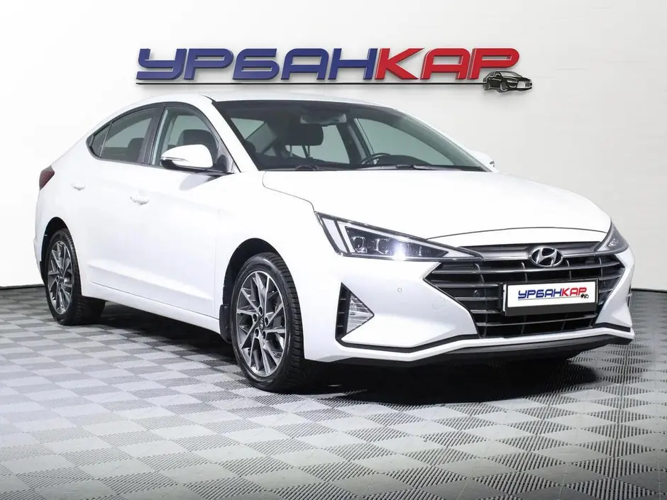 Hyundai Elantra, 2019 г.