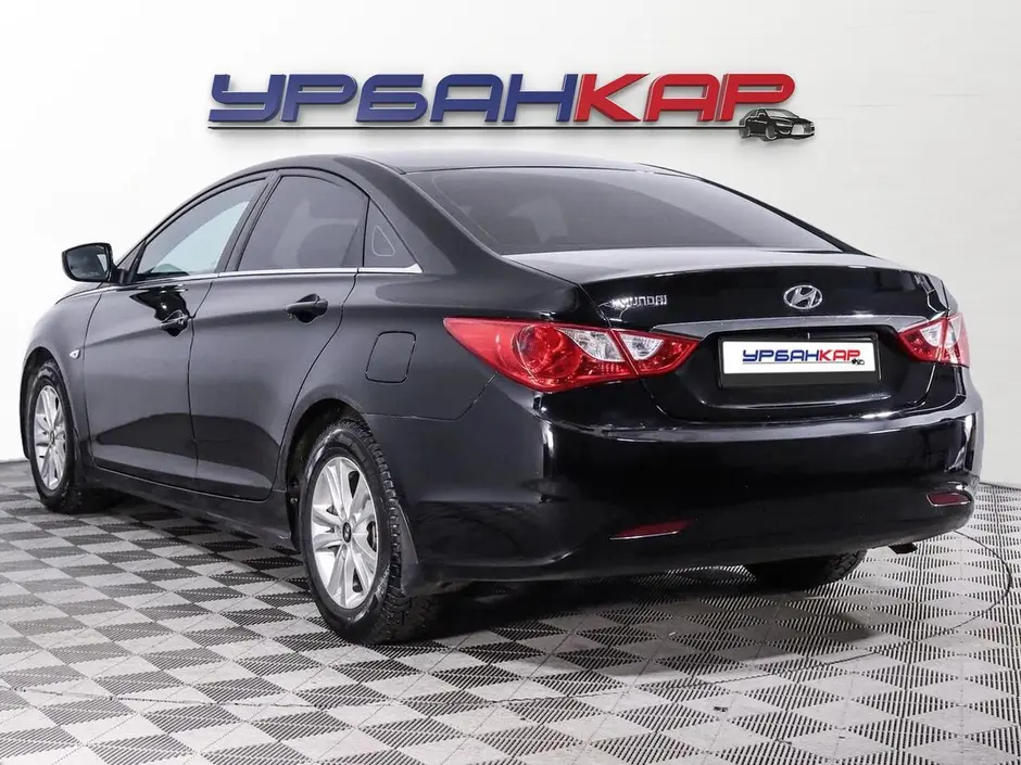 Hyundai Sonata, 2010 г.