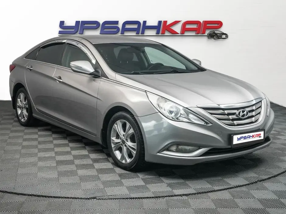 Hyundai Sonata, 2011 г.