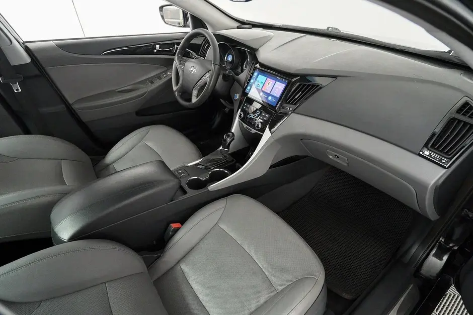 Hyundai Sonata, 2012 г.