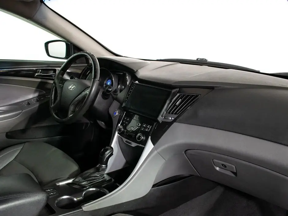 Hyundai Sonata, 2012 г.