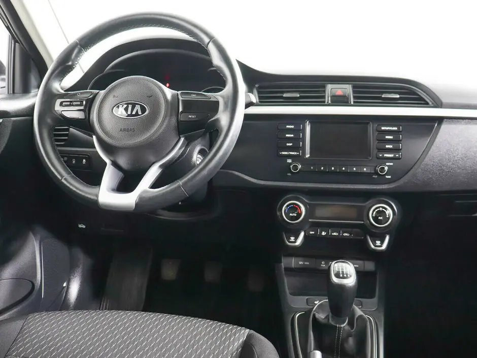 Kia Rio X-Line, 2017 г.