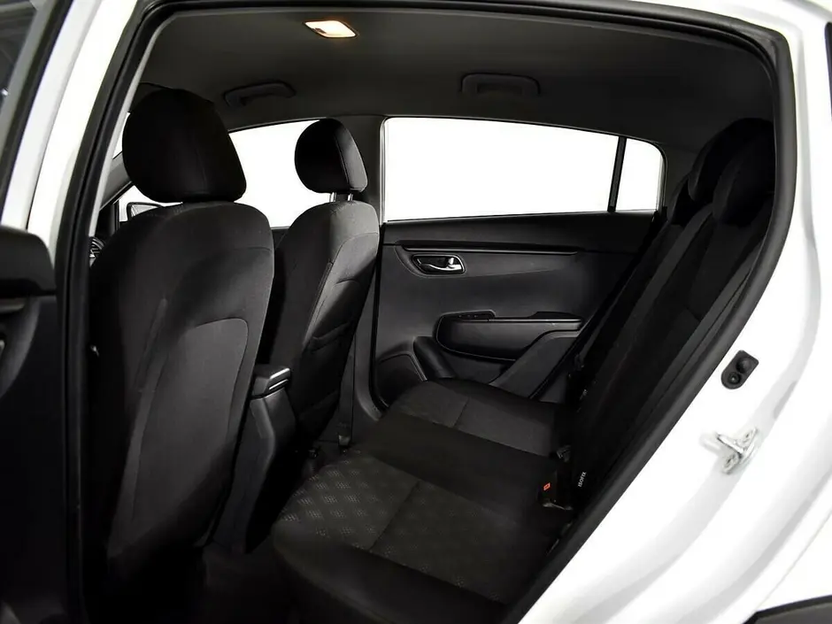 Kia Rio X-Line, 2019 г.