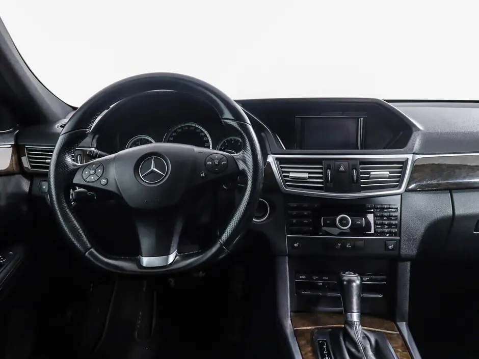 Mercedes-Benz E-Класс, 2011 г.