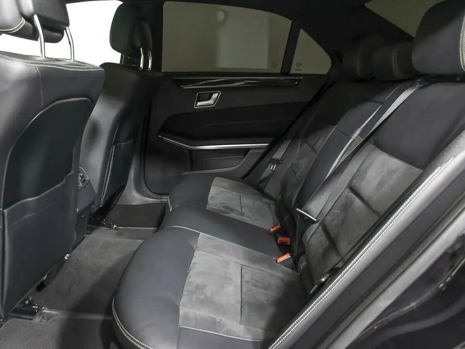 Mercedes-Benz E-Класс, 2015 г.