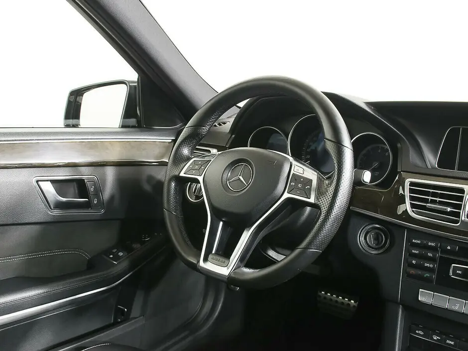Mercedes-Benz E-Класс, 2015 г.