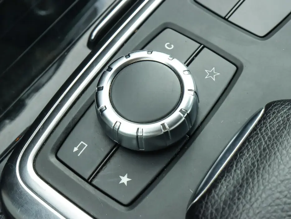 Mercedes-Benz M-Класс, 2013 г.