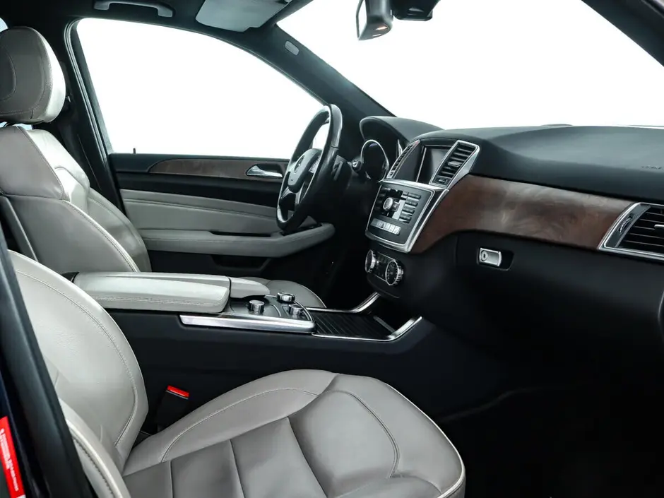 Mercedes-Benz M-Класс, 2011 г.