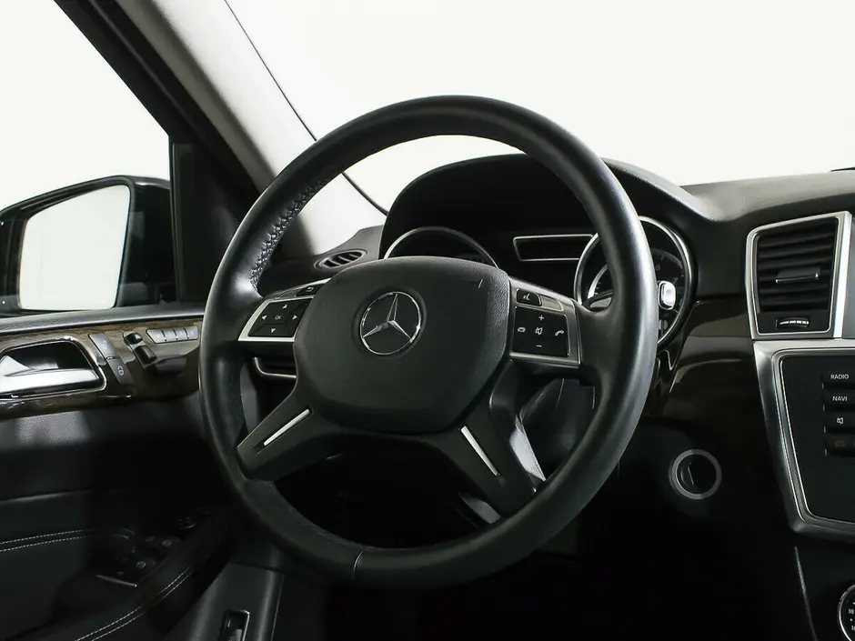 Mercedes-Benz M-Класс, 2013 г.