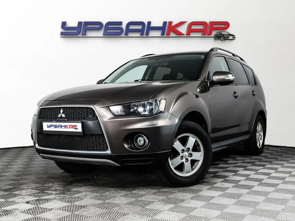 Mitsubishi Outlander, 2010 г.