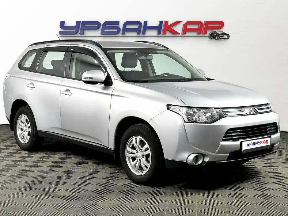 Mitsubishi Outlander, 2012 г.