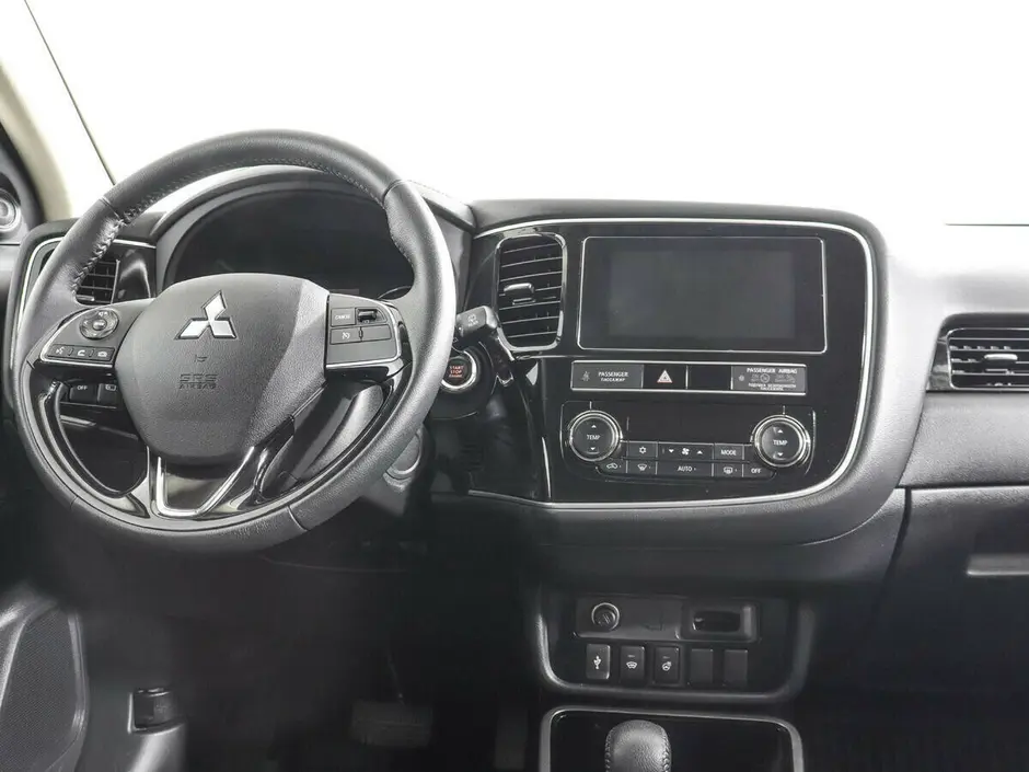 Mitsubishi Outlander, 2018 г.