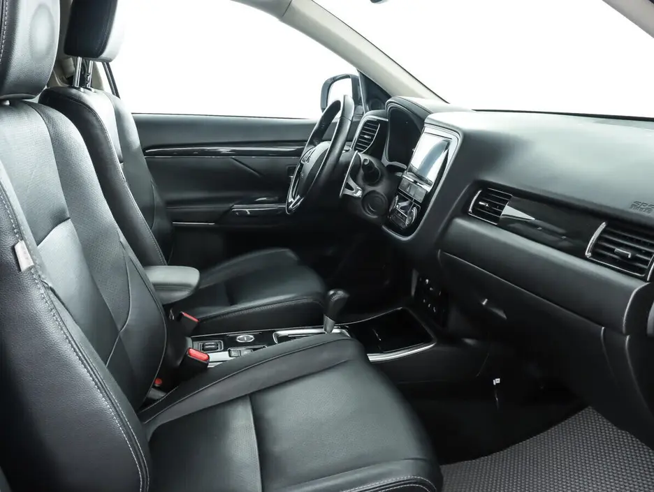 Mitsubishi Outlander, 2018 г.