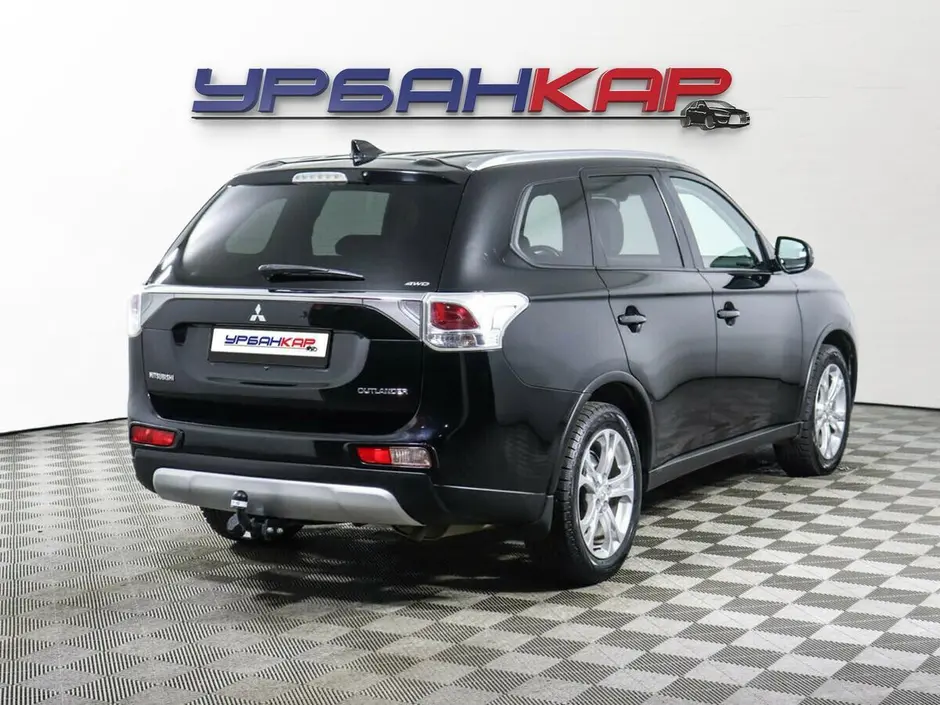 Mitsubishi Outlander, 2013 г.