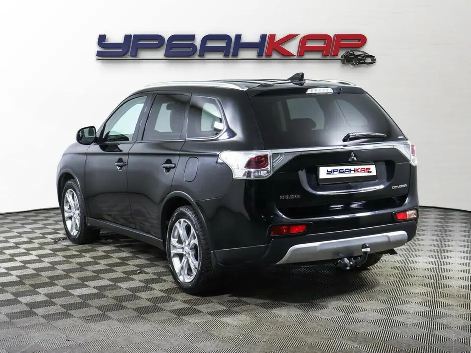 Mitsubishi Outlander, 2013 г.