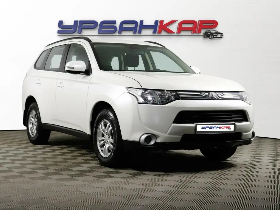 Mitsubishi Outlander, 2013 г.
