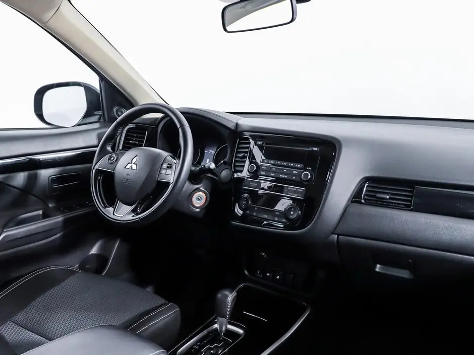 Mitsubishi Outlander, 2019 г.