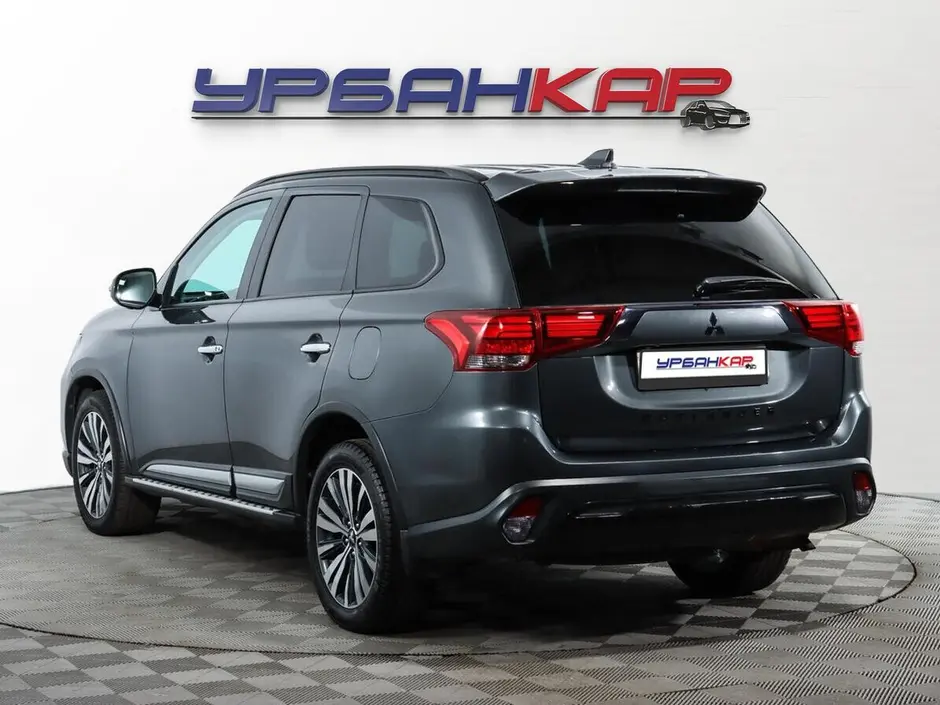 Mitsubishi Outlander, 2019 г.