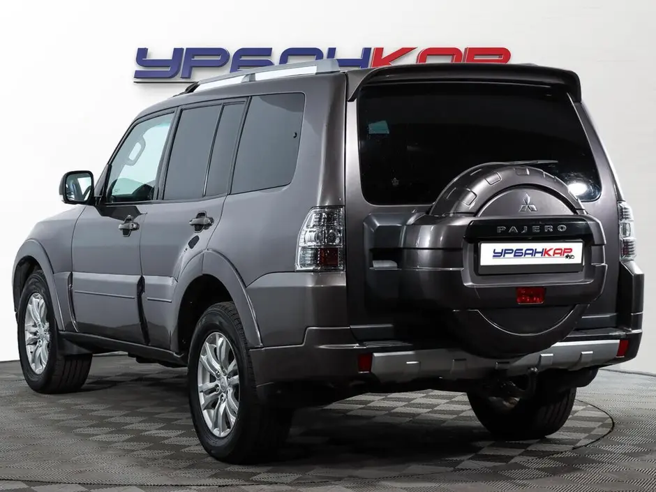 Mitsubishi Pajero, 2011 г.